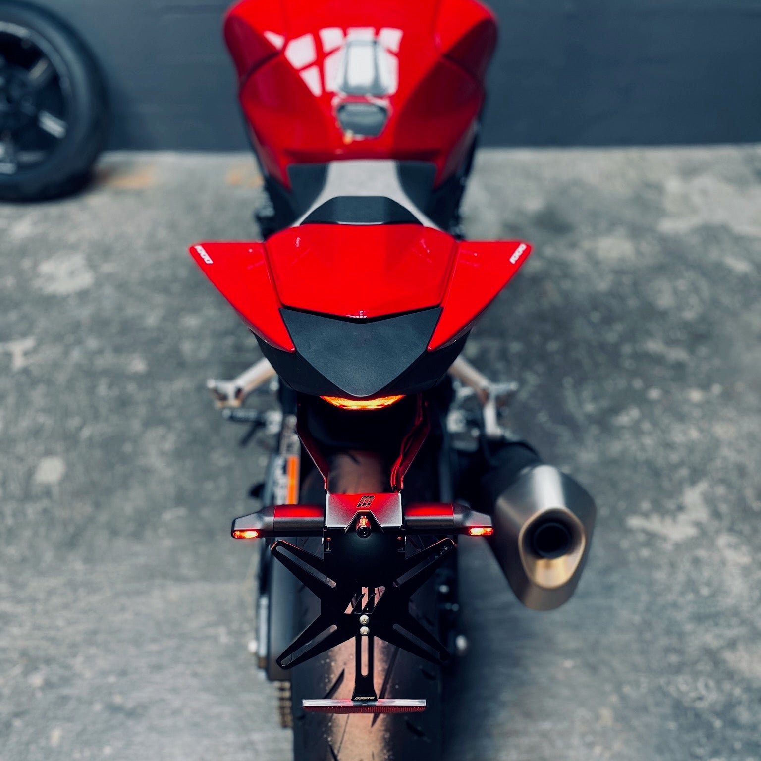 Honda CB1000 Hornet Kennzeichenhalter ab 2025