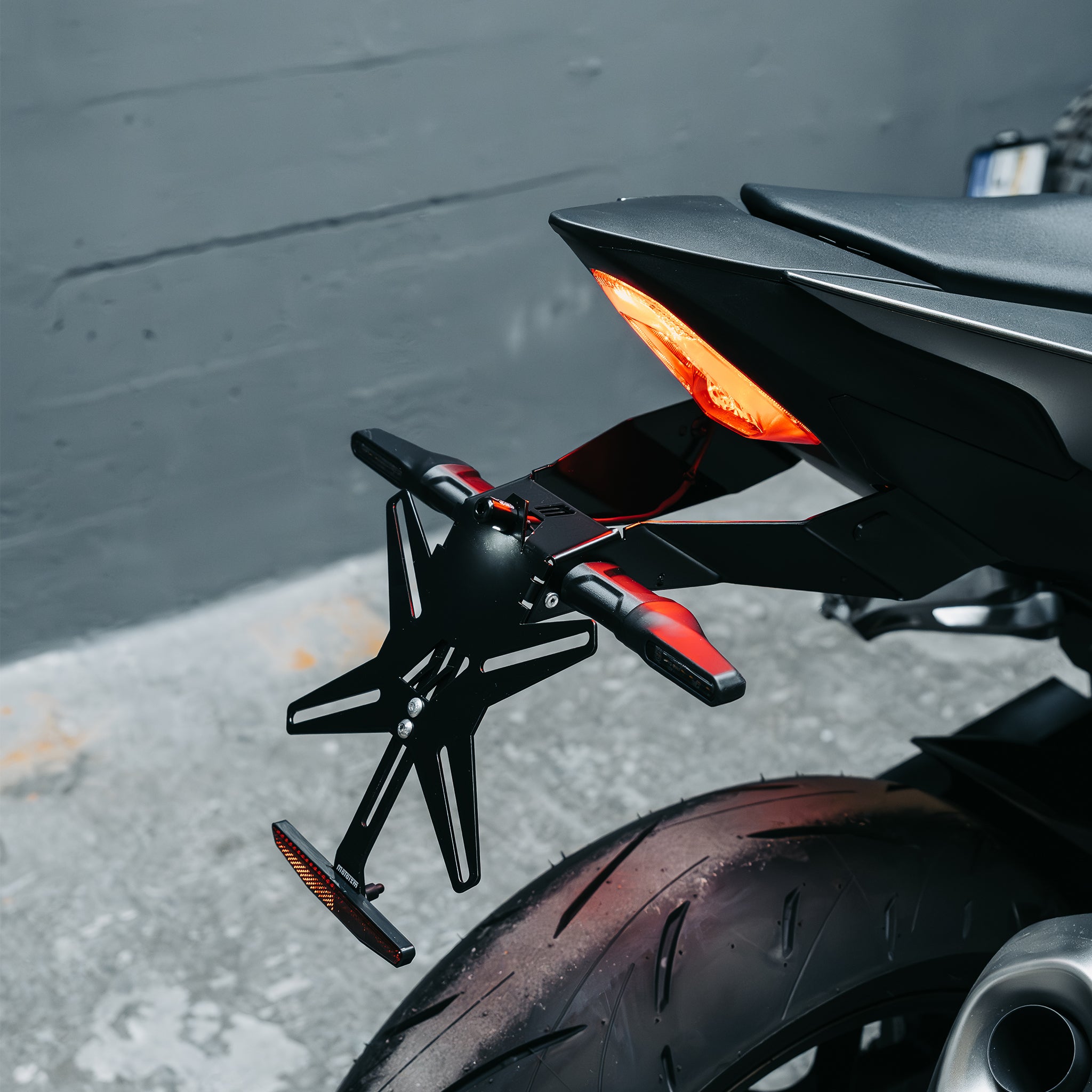 MOTOISM Honda CB1000 Hornet / SP Tail Tidy – Kennzeichenhalter ab 2024