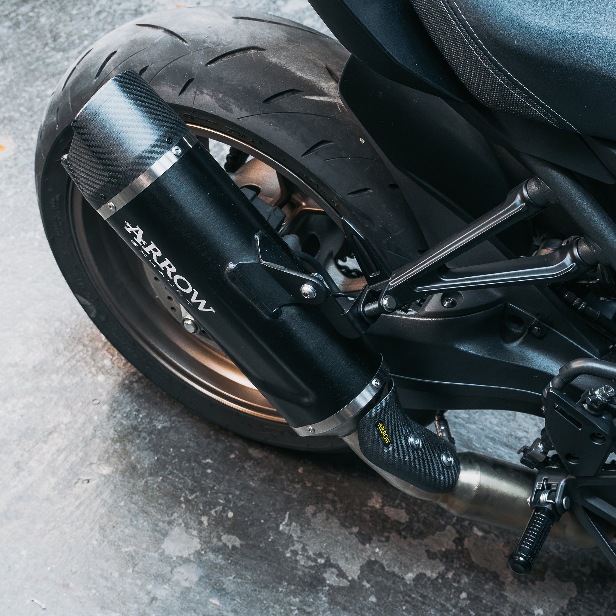 Arrow Indy Race EVO Dark Komplettanlage – Honda CB 650 R / CBR 650 R (2024– )
