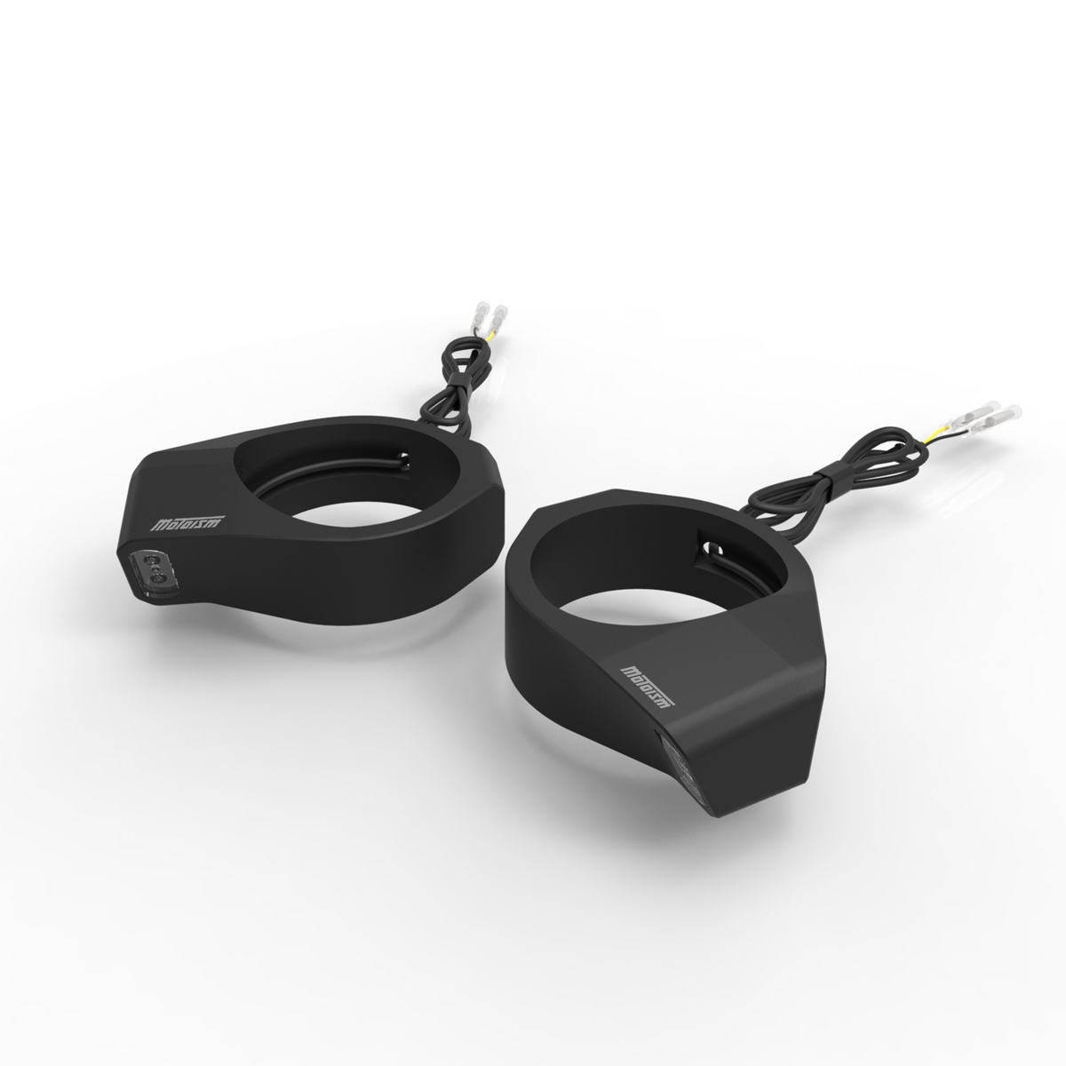 MOTOISM Gabelschelle Type Three Evo mit integriertem LED-Blinker – Set links und rechts