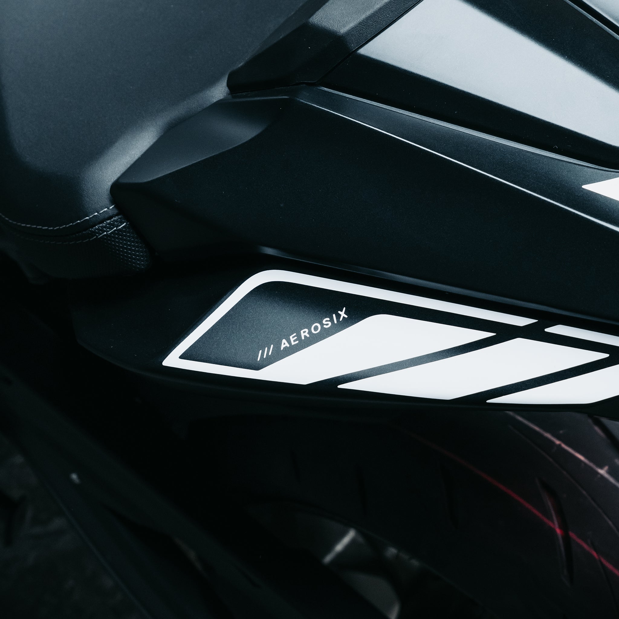 Honda CB 650 R ///AEROSIX Livery Aufkleber-Set