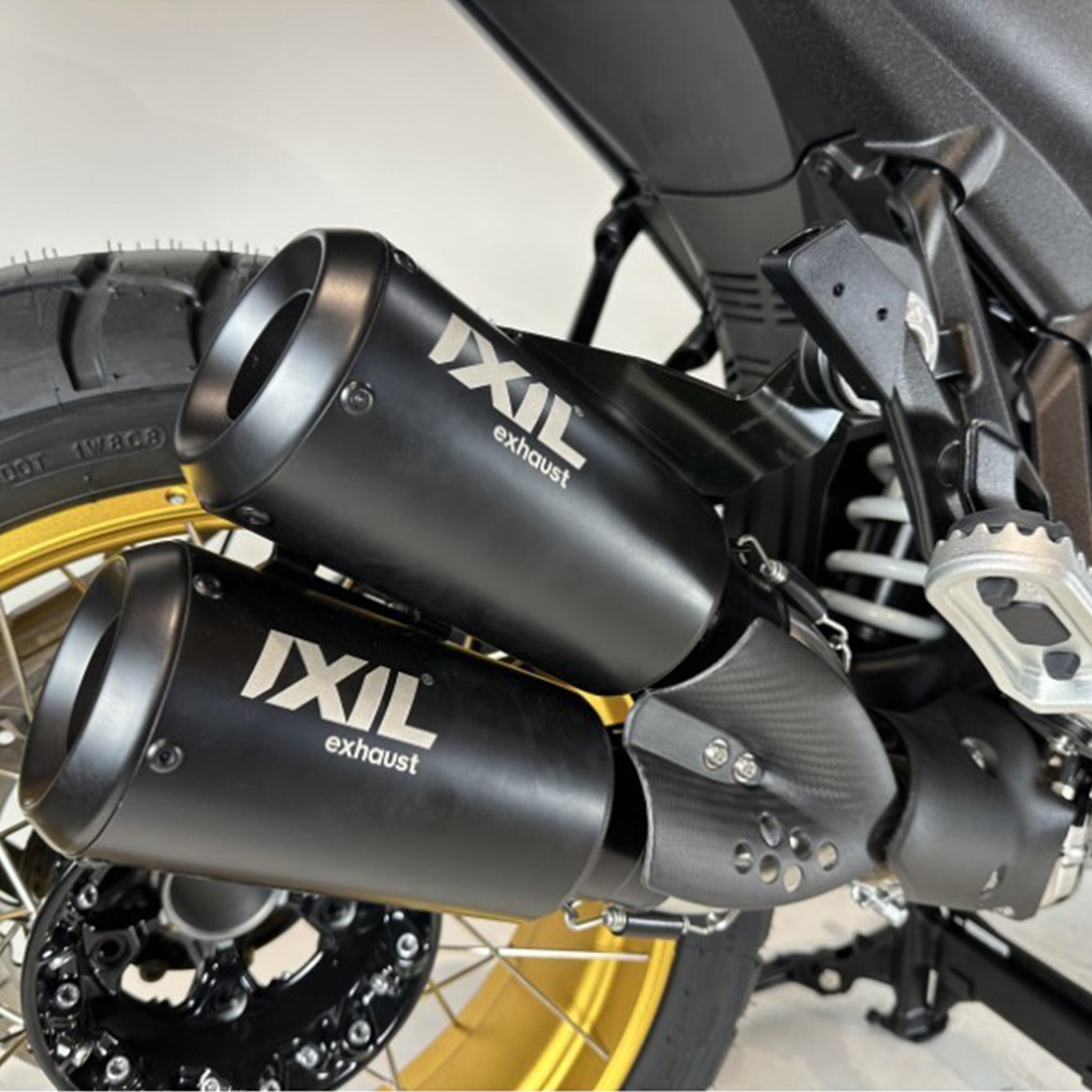 IXIL Race Xtrem Dual Slip-On Auspuff – BMW R1300GS / Adventure (ab 2024)
